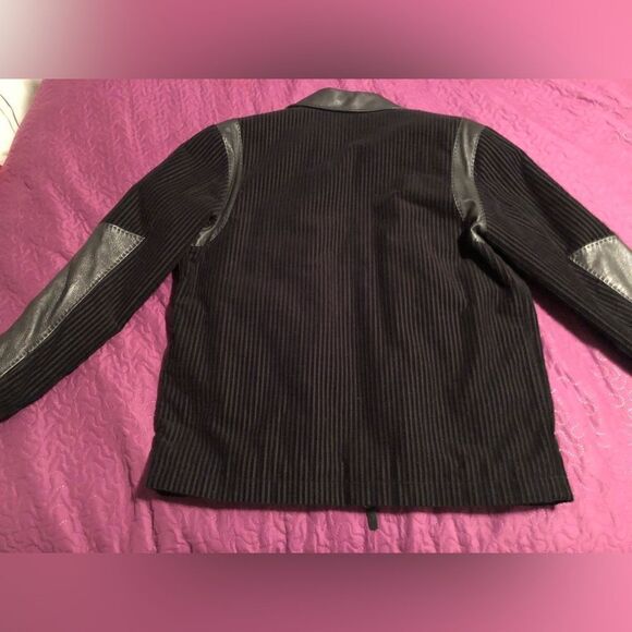 Torras jacket - bomber style - Corduroy W/ leather accents leather accent- lined - Picture 7 of 10